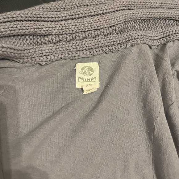 ANTHROPOLOGIE lightweight sweater - Picture 2 of 3